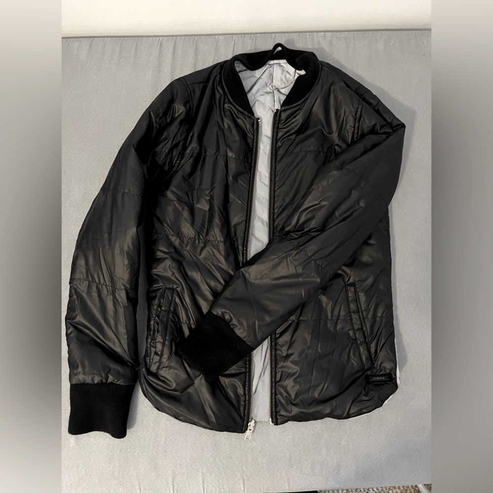 Like new reversible Athleta bomber